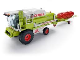 Claas_Dominator